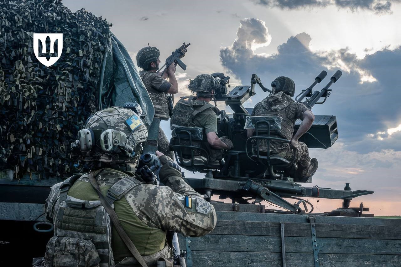 Ukrainian air defense soldiers.
