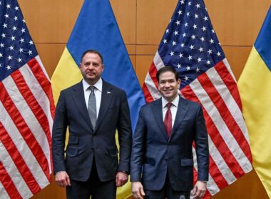 Andriy Yermak, head of Ukraine’s presidential office, and US Secretary of State Marco Rubio during US–Ukraine talks in Geneva on the emerging 19-point peace framework