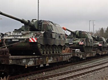 european parliament backs “military schengen” speed troop movement across eu amid russian threat · post self-propelled howitzers panzerhaubitze 2000 german army freight train 2012 flickr/tobias nordhausen 8141569638_b61affbc43_k adopted resolution 17