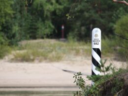 Estonian and Russian border posts at Narva-Jõesuu on the Estonia-Russia border