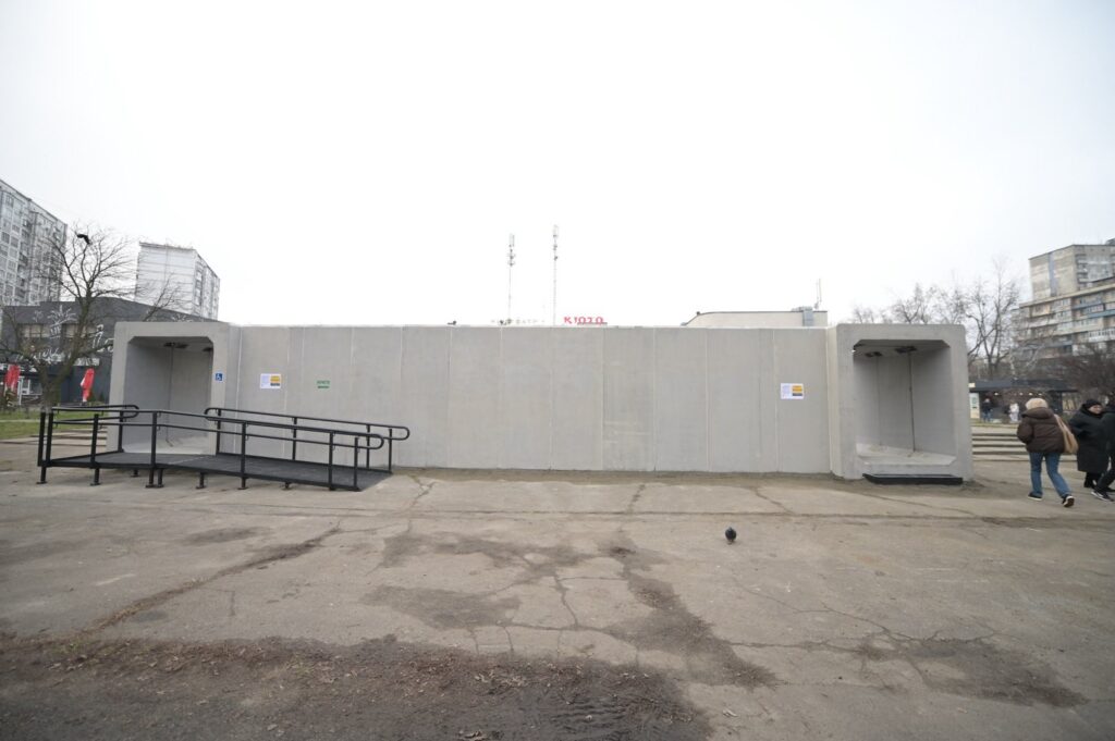 Kyiv's first mobile bomb shelter, installed December 2025. Photo: Timur Tkachenko