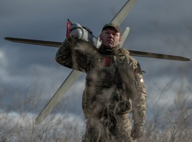 A Ukrainian soldier of the Unmanned Systems Forces with a drone. Photo: Ukraine’s Unmanned Systems Forces