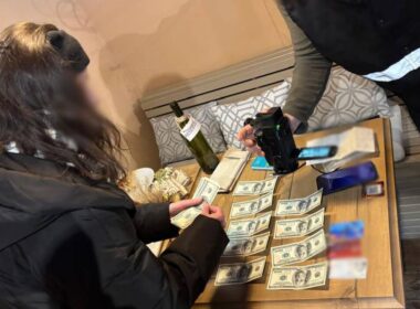 35-year-old belarusian woman arrested kyiv suspicion spying kgb since 2015 · post investigators document cash equipment seized suspected agent during arrest 2026 7a3fb4e9-9fe3-467f-92ad-abc534d0faeb ukraine news ukrainian reports