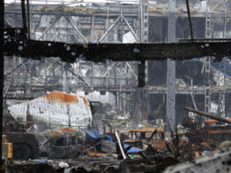 Ukraine commemorates defends of Donetsk Airport
