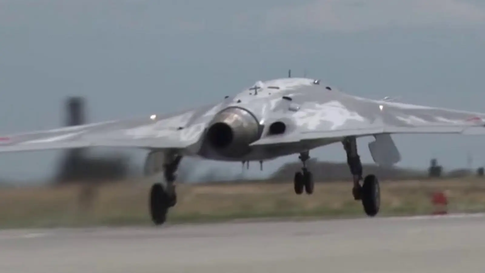 Okhotnik stealth drone Russian testing