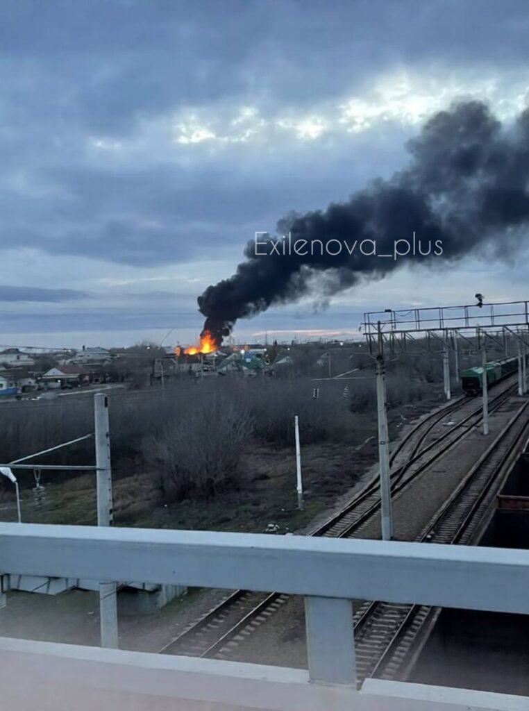 Ukraine Hits Russian Oil Depot, Military Sites in Major Overnight Strikes