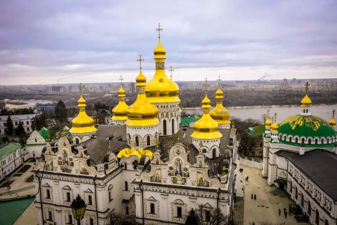 lavra
