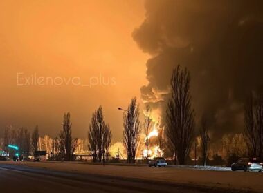 Oil depot ablaze in Stary Oskol, Russia's Belgorod Oblast, after reported drone strike on 6 January 2026. Photo: Exilenova+