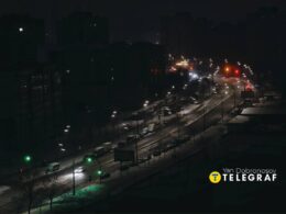 Kyiv city during a blackout following Russian attacks on Ukraine's energy infrastructure in January 2026. Photo: Yan Dobronosov