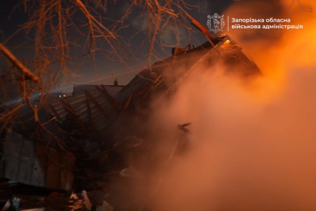 Site of a Russian drone strike on a Zaporizhzhia residential area, 20 January 2026. Photo: Zaporizhzhia Regional Military Administration