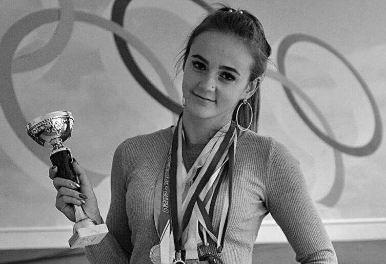 judoka 9 footballer 13 gymnast 11 buried under rubble meet 22 athletes killed russia ioc wanted off olympic helmet · post angels sports project committee ukraine дар’я курдель news ukrainian