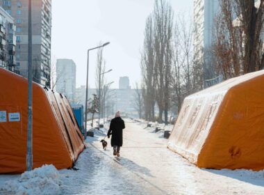 over 1100 kyiv apartment buildings remain without heat after russia's 3 strike thermal power plant · post ukrainian emergency service's heating shelters telegram/ihor klymenko 3cfb554e-9658-4592-bef5-7a214b03cff1 ukraine news reports