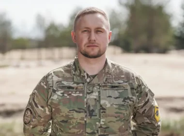Azov commander: Stop counting kilometers—Ukraine's real war is psychological