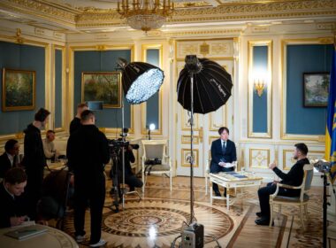 Ukrainian President Volodymyr Zelenskyy in interview with Kyodo News. Photo: Zelenskyy on Telegram