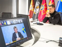 Ukraine’s Defense Minister Mykhailo Fedorov speaks with Swedish Defense Minister Pål Jonson via video conference to discuss a major security assistance package for Ukraine. Photo: Ukrainian Ministry of Defense
