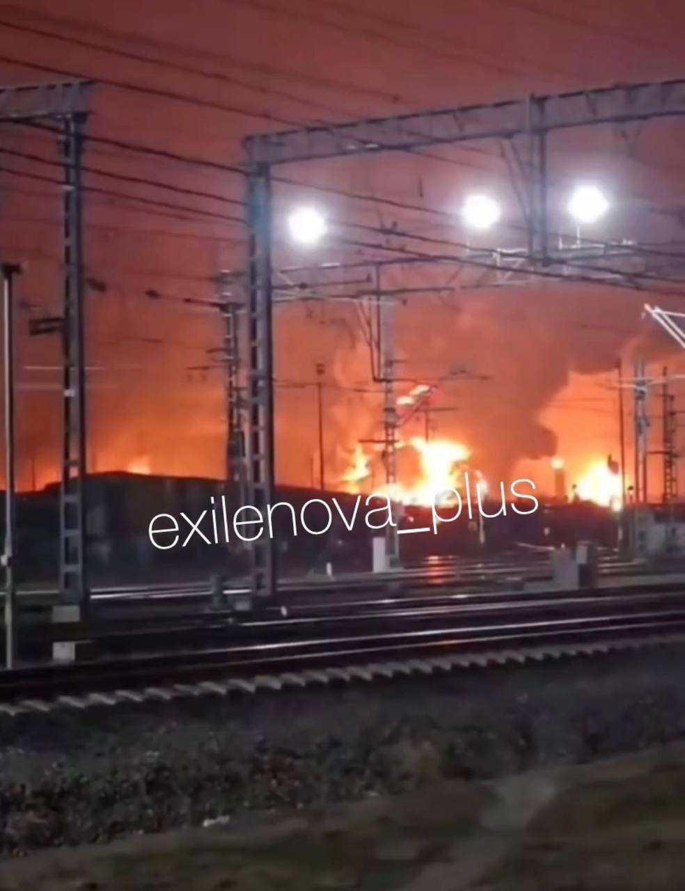 ukraine hits ust-luga primorsk third time five days — pace suggests kyiv trying destroy russia's baltic oil export ports beyond repair · post fire luzskaya railway station near port leningrad
