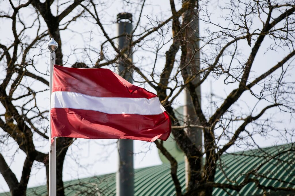 drones crash estonia latvia overnight — stray ukrainian deliberate russian origin unclear · post latvian flag d umbrasas / lrt 2290735-268097-1287x836 entered estonian airspace russia 24–25 crashing without casualties both