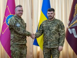 Lieutenant General Andrii Hnatov, Chief of the General Staff of the Armed Forces of Ukraine, met with NATO Strategic Command Transformation Commander Admiral Pierre Vandier. Source: General Staff