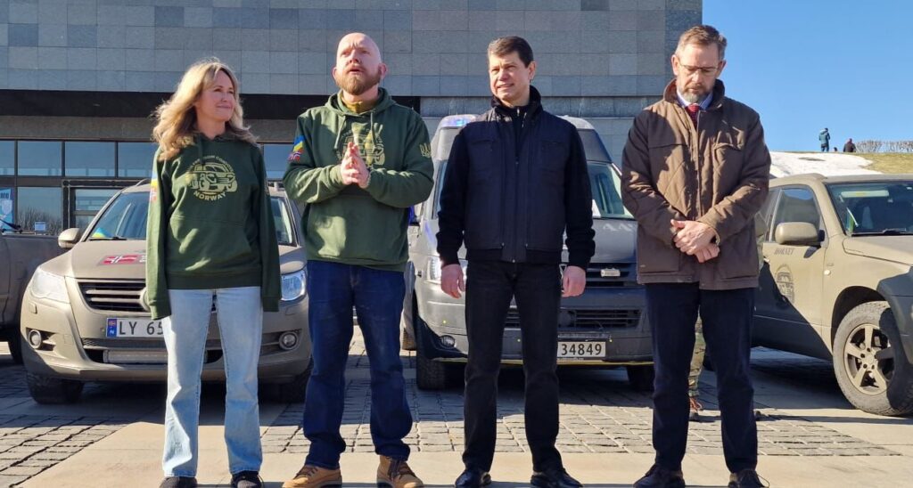 mayor of oslo anne Lindboe, head of ukrainian freedom convoys lars p. solås, ukrainian ambassador to norway oleksandr mishchenko, ambassador of norway to ukraine lars ragnar hansen