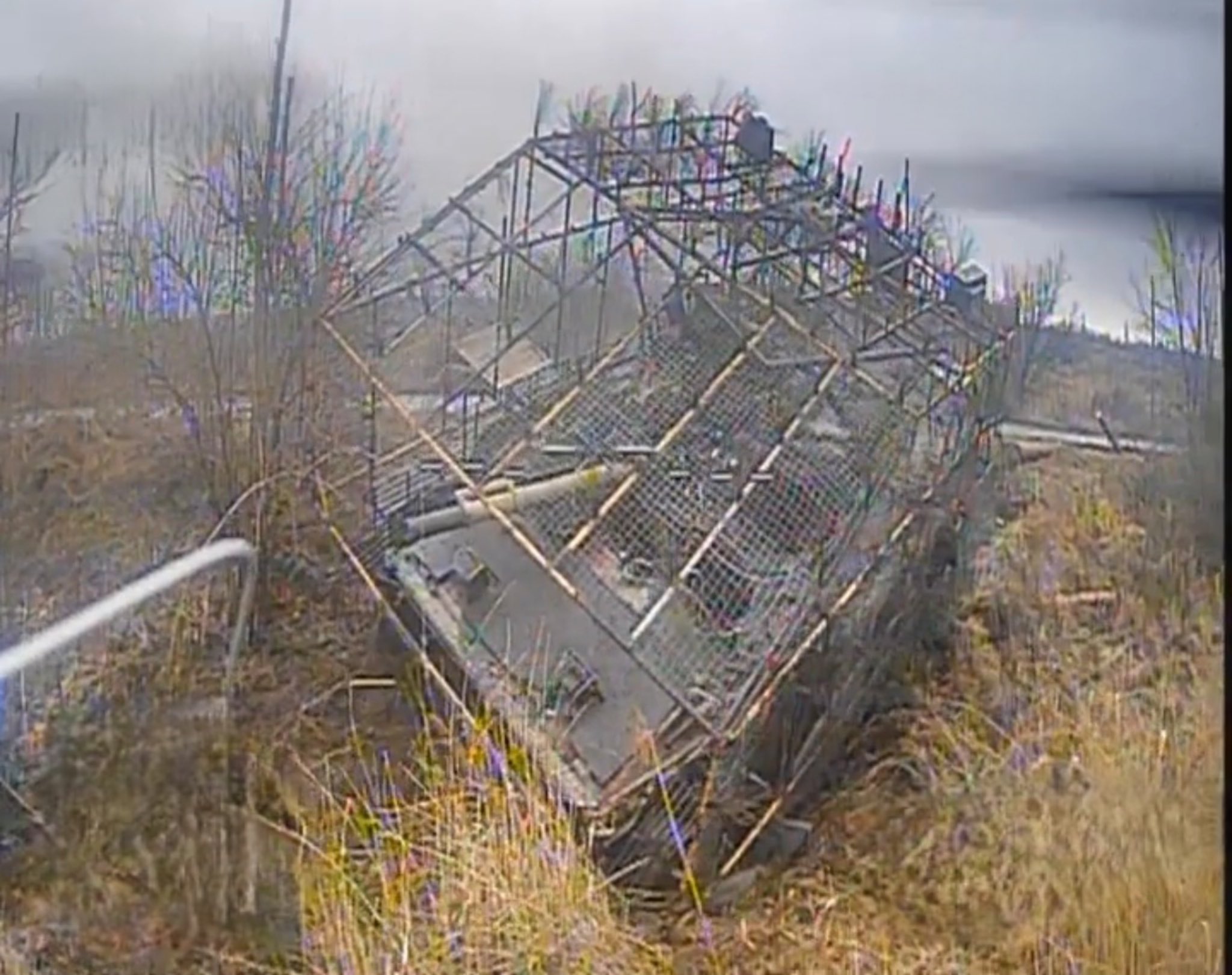 A Ukrainian drone targets a Russian vehicle during a 19 March clash around Lyman.