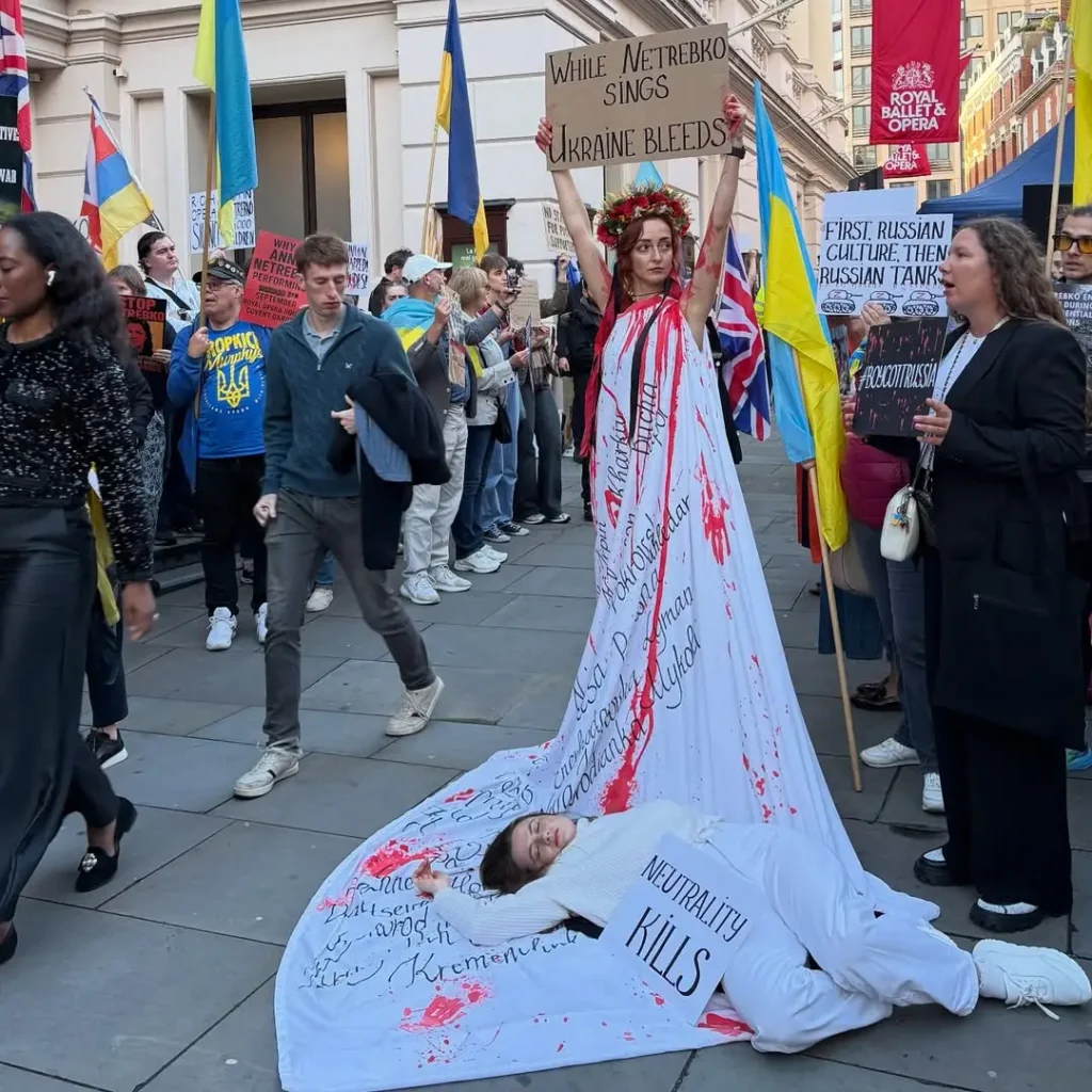 Netrebko protests London Russian culture war