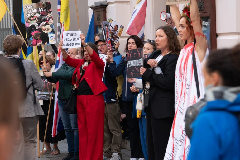 Netrebko protests London