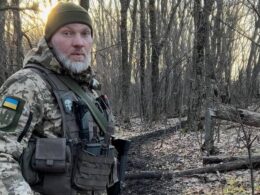 The 225th Assault Regiment defends west of Huliaipole.