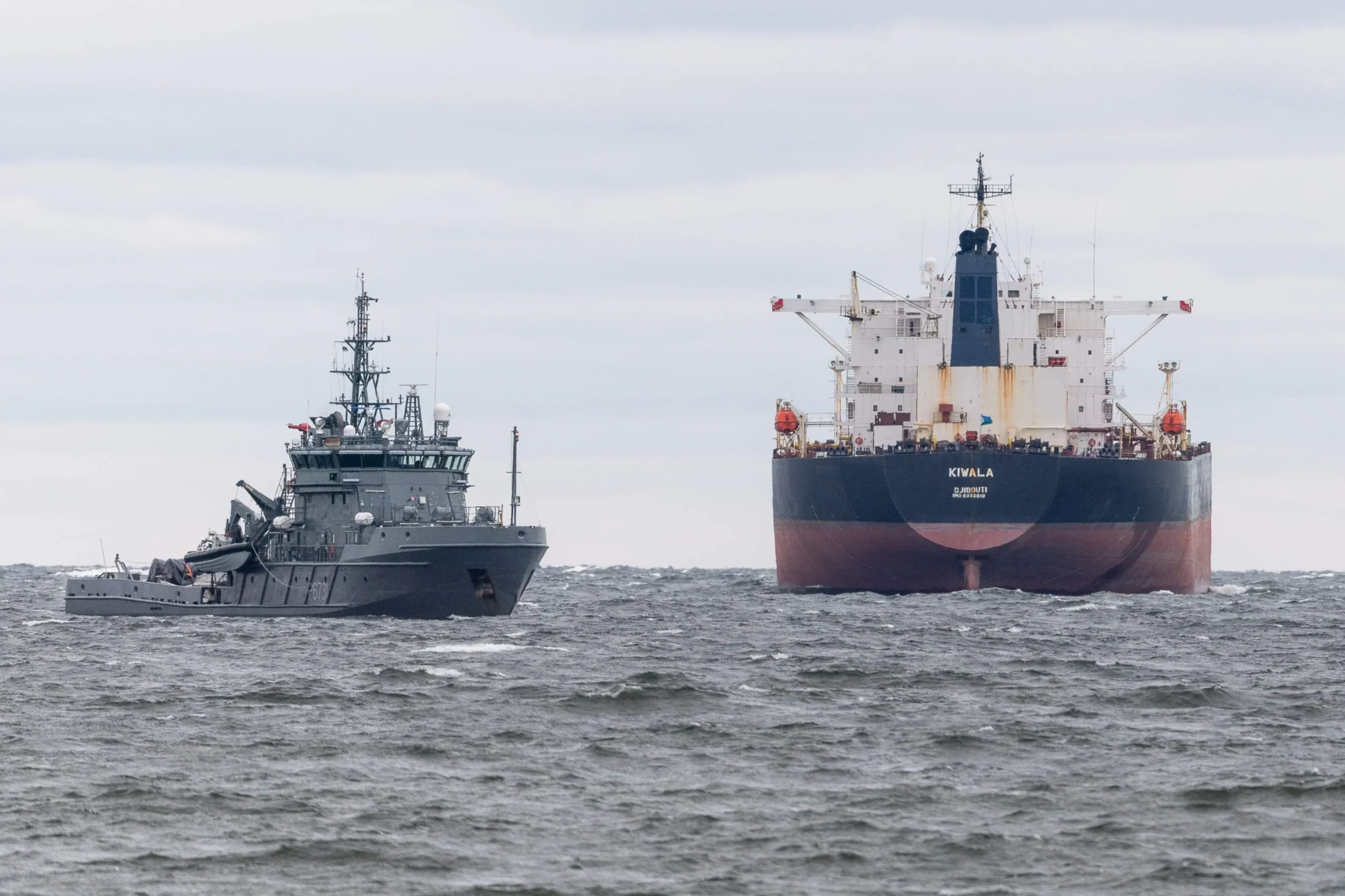 Russia shadow fleet oil price cap