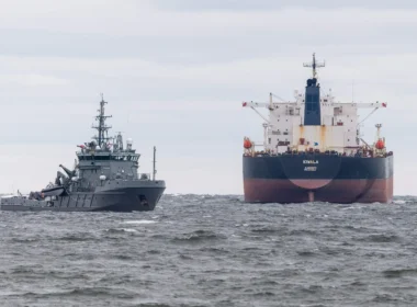 Russia shadow fleet oil price cap