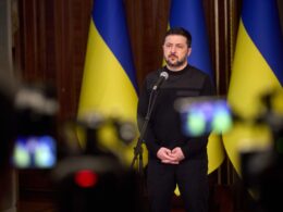 Ukrainian President Volodymyr Zelenskyy talking to journalists on 3 March 2026. Photo: Zelenskyy on Telegram