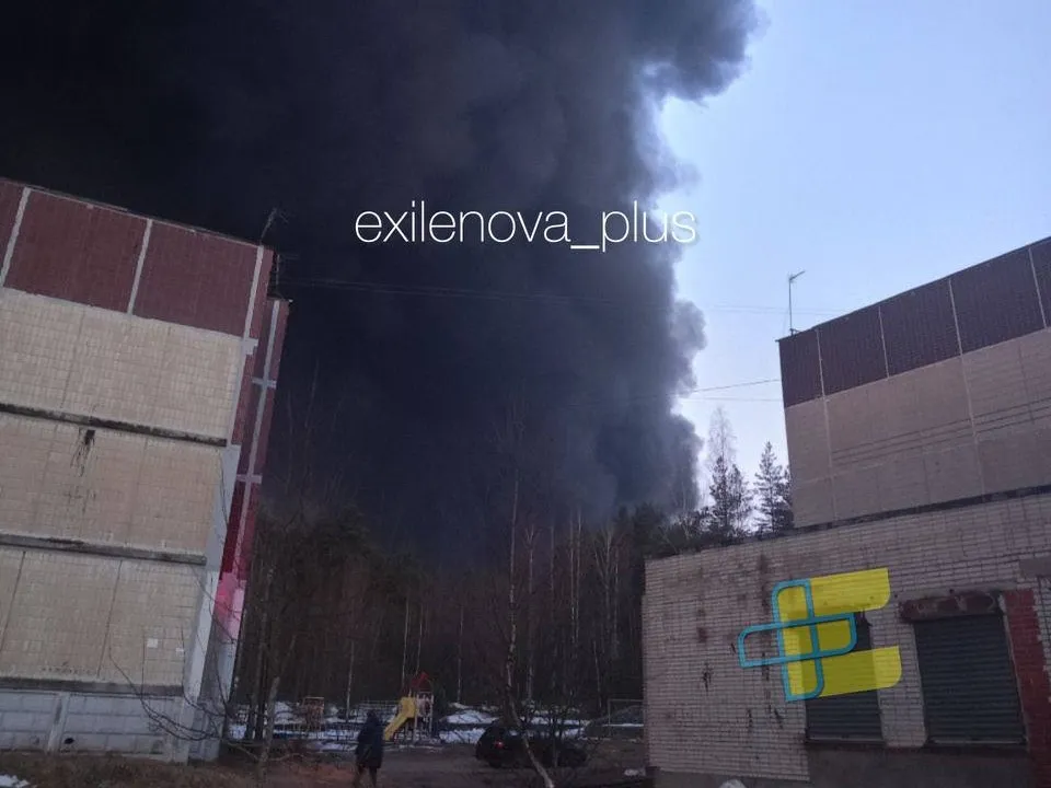 Smoke seen coming from the port of Primorsk, Russia, following a reported Ukrainian drone strike on the site, 23 March 2026. Photo: Exilenova+
