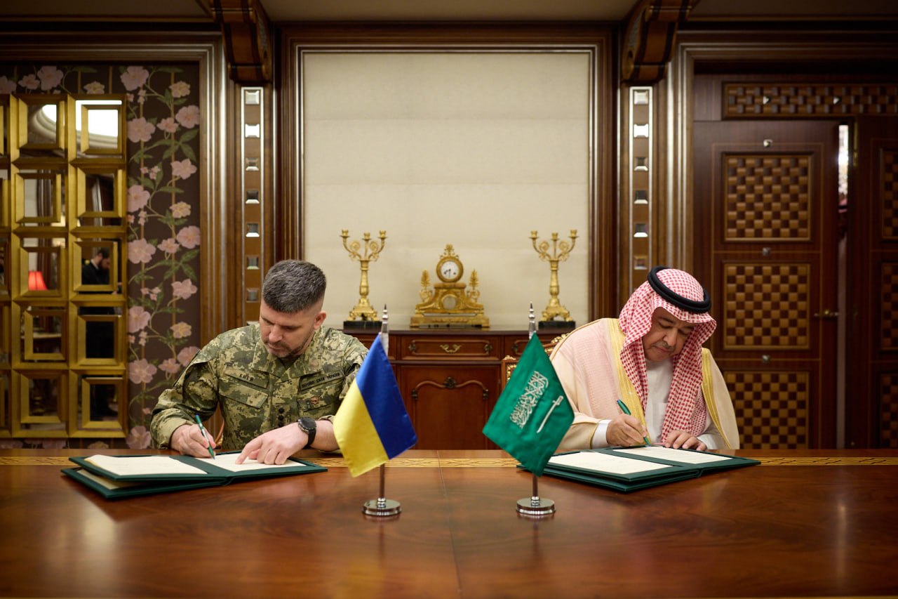 Ukrainian President Volodymyr Zelenskyy at a meeting with Crown Prince of Saudi Arabia Mohammed bin Salman Al Saud. Source: Zelenskiy