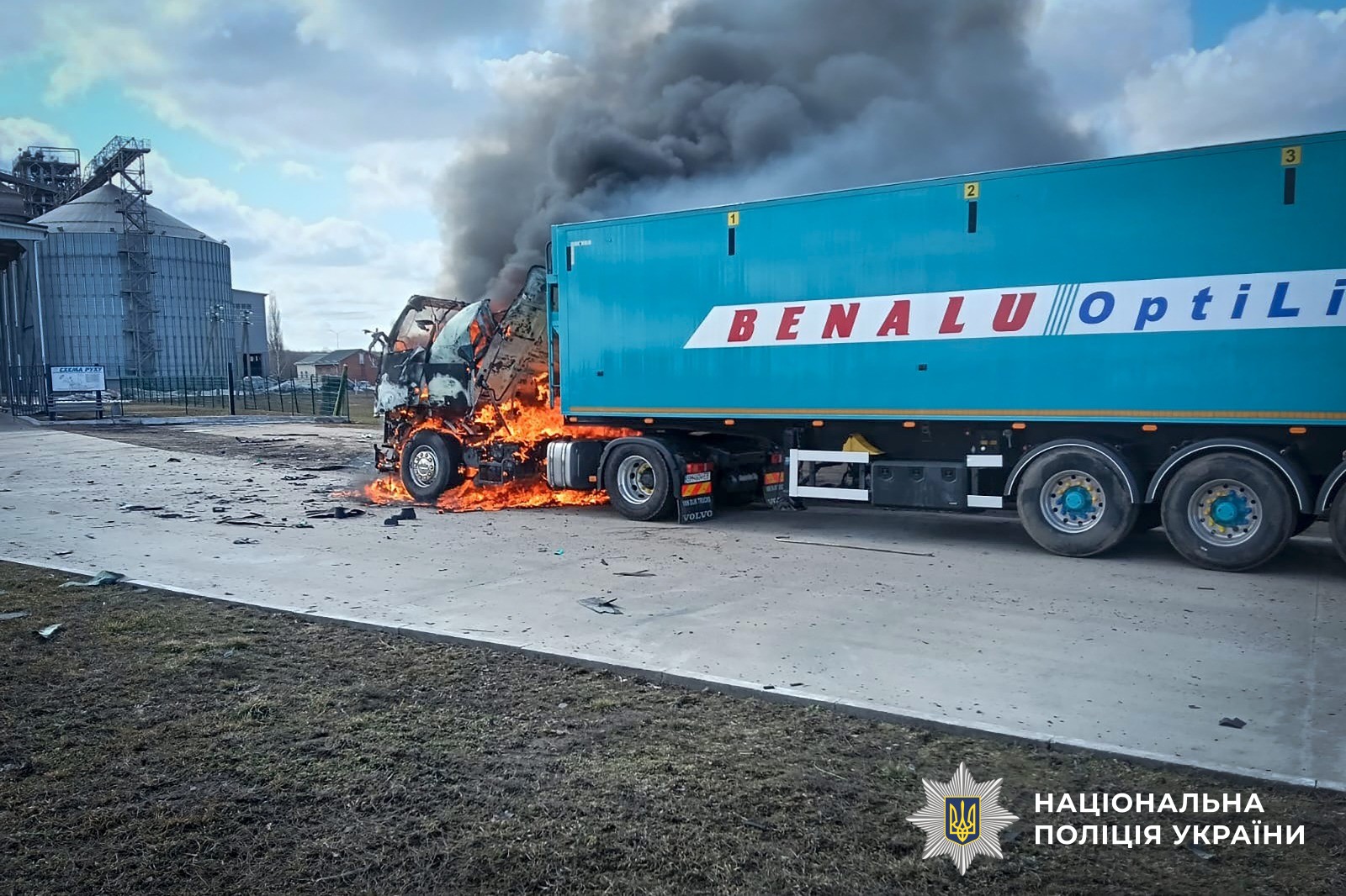 russian drone hit grain truck cab driver 40 inside died · post burns after strike sadivska community sumy oblast 16 2026 v84_376c787d1abd7295b425569b21fb2e24 ukraine news ukrainian reports