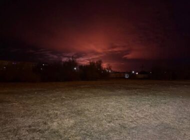 The glow of fires at Ust-Luga port in Leningrad Oblast, Russia, as seen from Estonia — the facility is about 35 km from the Estonian border. 27 March 2026. Photo: Exilenova+