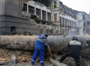 russia's winter campaign supposed freeze ukraine split its grid stop factories none worked isw says · post workers cut through damaged pipe thermal power plant struck russian missile attack kyiv