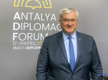 ukraine fm asked turkey host zelenskyy-putin talks — putin hiding · post ukrainian foreign minister andrii sybiha antalya diplomacy forum türkiye 2026 1080_600_1776598652-119 news reports