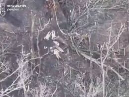 russia's easter ceasefire stopped shaheds day — nothing else · post drone footage bodies four ukrainian prisoners war executed russian forces near veterynarne kharkiv oblast 11 2026 5edda81d-d8f0-4489-9ab9-6bf9d34056fe 32-hour produced