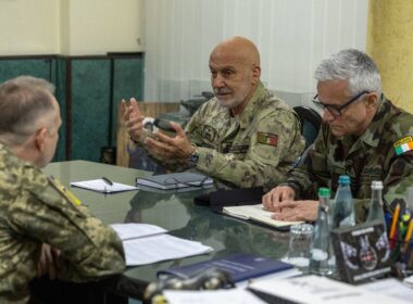 Chair of the NATO Military Committee, Admiral Giuseppe Cavo Dragone, and Chairman of the European Union Military Committee, General Sean Clancy during a meeting with Commander-in-Chief of the Armed Forces of Ukraine General Oleksandr Syrskyi on 24 April 2026. Source: Syrskyi/Facebook