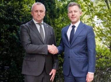 Berehove mayor Zoltán Babják, during a meeting in Budapest with Hungary’s parliamentary election winner, Péter Magyar. Source: Babják Facebook