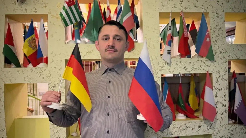 **German Far-Right Party Moves to Expel Pro-Russia Chechen Member**