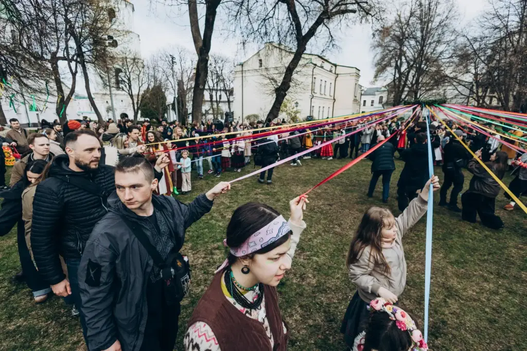 Ukrainian traditions easter haivky revival folk songs dancing