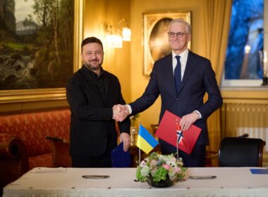 Ukrainian President Volodymyr Zelenskyy during a meeting with Norwegian Prime Minister Jonas Gahr Støre in Oslo on 14 April 2026. Source: President's Office