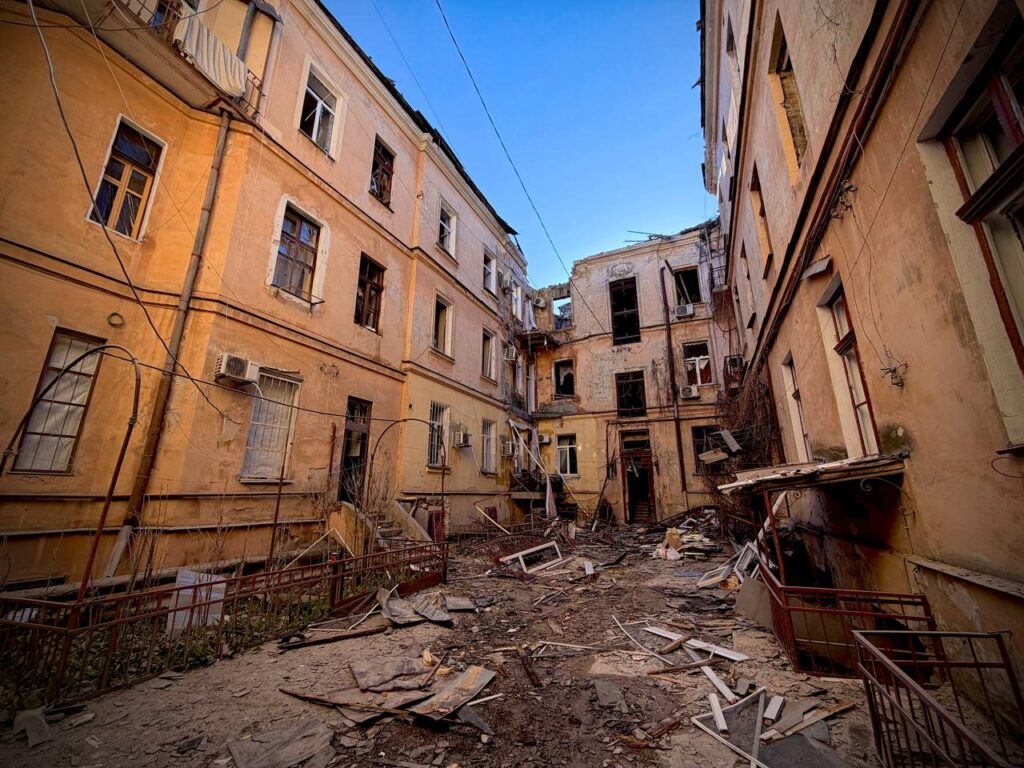 Russia strikes Odesa: 14 civilians hit, hotel and port damaged