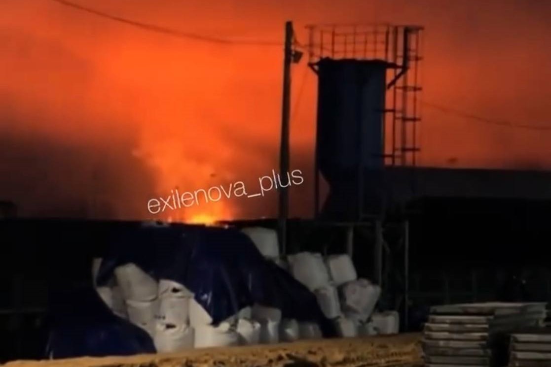 Russia’s Baltic port resumed shipments two days ago. Ukraine just struck it again. - Euromaidan Press