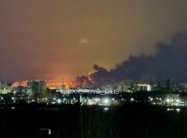 Fire at Russia's Yaroslavl oil refinery following reported Ukrainian drone strikes, 26 April 2026. Photo: Exilenova+