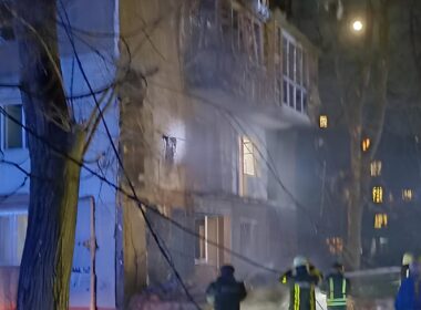 fewer russian drones last night that's when ukraine starts watching skies more carefully · post aftermath drone strike residential building odesa's khadjibeysky district 5 2026 наслідки російської атаки на одесу