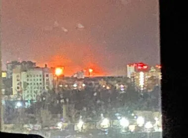 ukraine struck refinery 800 km inside russia — hit power plant keeping running · post glow fire lukoil-nizhegorodnefteorgsintez visible kstovo nizhny novgorod oblast following ukrainian drone strike 5 2026 пожежа-на-території-нпз-«лукойл»-last-night-у-кстово
