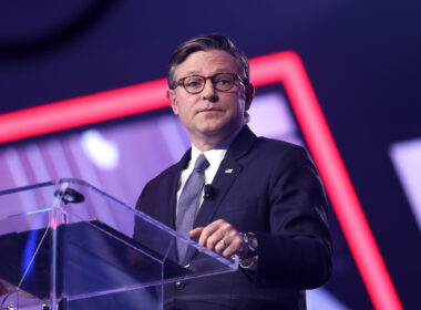 house discharge petition reaches 218 signatures forcing vote ukraine aid bypassing speaker johnson · post mike speaks americafest phoenix arizona 21 2025 gage skidmore/flickr 55021572717_6936b5ec61_k news ukrainian reports