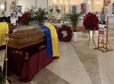 The image shows remains of Andrii Melnyk, the second head of the Organization of Ukrainian Nationalists (OUN), and his wife, Sofia Fedak-Melnyk, in Kyiv on 22 May. Source: the Patriarchal Cathedral of the Resurrection of Christ of the Ukrainian Greek Catholic Church