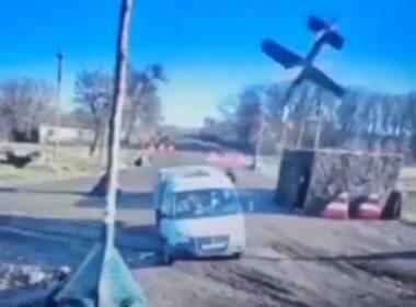 A Ukrainian Hornet drone about to strike a buhanka.